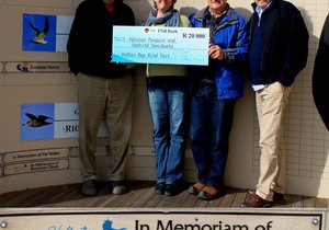 APSS receives donation